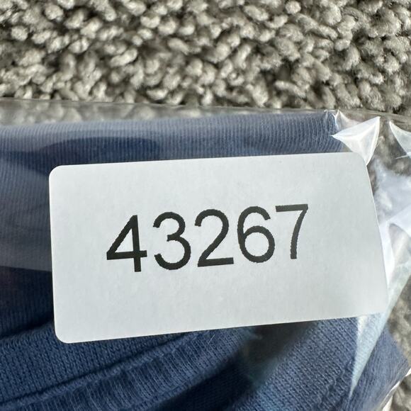 Life Is Good Shirt Mens Medium Blue Vaxxed & Relaxed Jake Crusher Lite Casual - Picture 8 of 8